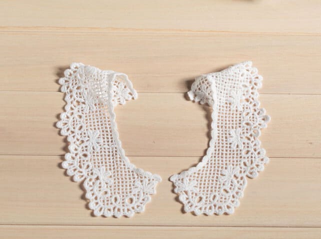 Venedig Baumwolle Spitzenkragen Appliques, Floral Bezeugte Kragen 1 Pcs-91-47 von POPOLace