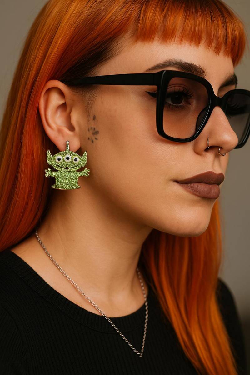 Alien Ohrringe | Strass Statement Schmuck Von Toy-Story Inspirierte Funky Festliche Ohrhänger Space-Schmuck von POPPINkiwi