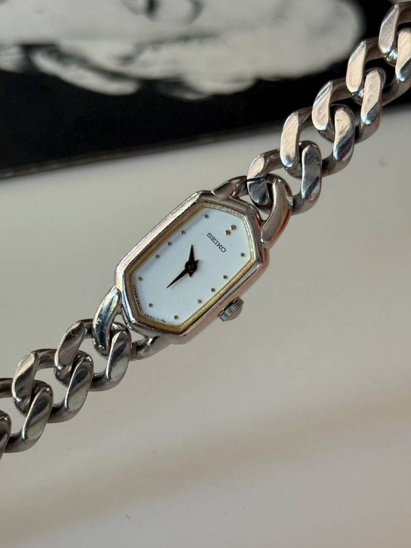 Vintage Seiko 90Er Jahre Armband Silberfarben Uhr , Japan Made, Quarzuhr, Damenuhr, Unisex von POPTheCenturyTime