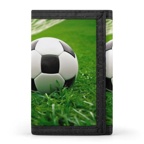 POTSCBVW Green Grass Fußball-Geldbörse, kompakt, dreifach faltbar, mit Schlüsselanhänger, leicht und langlebig, für Outdoor, Stil, Einheitsgröße, klassisch von POTSCBVW