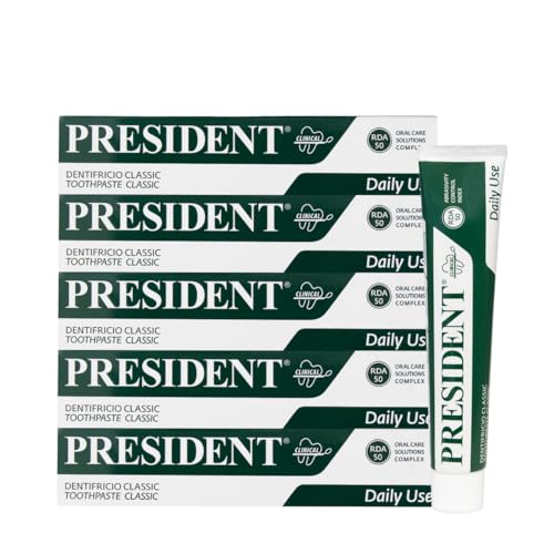 President Set mit 5 Zahnbürsten Classic für den täglichen Gebrauch. Anti-Plaque, Karies, erfrischend, Anti-Halitosis. Mit pflanzlichen Extrakten aus Melissa, Salbei, Kamille. RDA 50. 5 x 75 ml von President