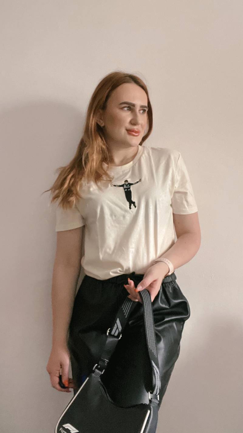 "George Russel T-Shirt Mit "stickerei"." "George Russel T-Shirt Mit "stickerei"." von PRGCLOSET