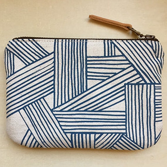 Trommelsteine Bildschirm Gedruckt BeutelPfau Blau Trommelsteine Bildschirm Gedruckt BeutelPfau Blau von PRINTSHOPTEXTILES