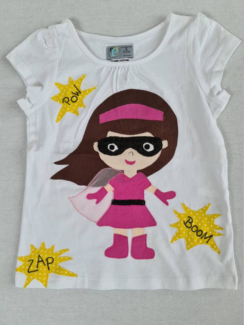 Shirt Superheldin Gr. 98, 104 Mädchen Sofort Versandfertig von PRIPImade