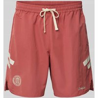 PROHIBITED Regular Fit Sweatshorts mit Label-Detail in Rot, Größe M von PROHIBITED