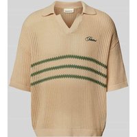 PROHIBITED Strickshirt mit Polokragen und Label-Stitching in Offwhite, Größe XXL von PROHIBITED