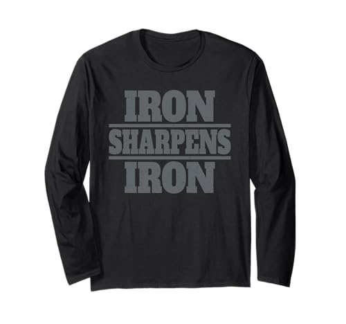 Eisen schärft Eisen 27:12 One Man schärft einen anderen Langarmshirt Eisen schärft Eisen 27:12 One Man schärft einen anderen Langarmshirt von PROVERBS 27:12