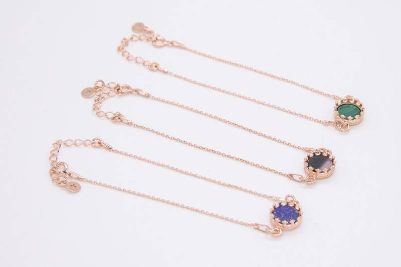 Echte Edelsteine Wie Achat, Lapis Lazuli Oder Malachit Stilvoll Und Elegant Eingefasst in 925 Silber Mit 18 Karat Rosegold von PSDESIGNcollection