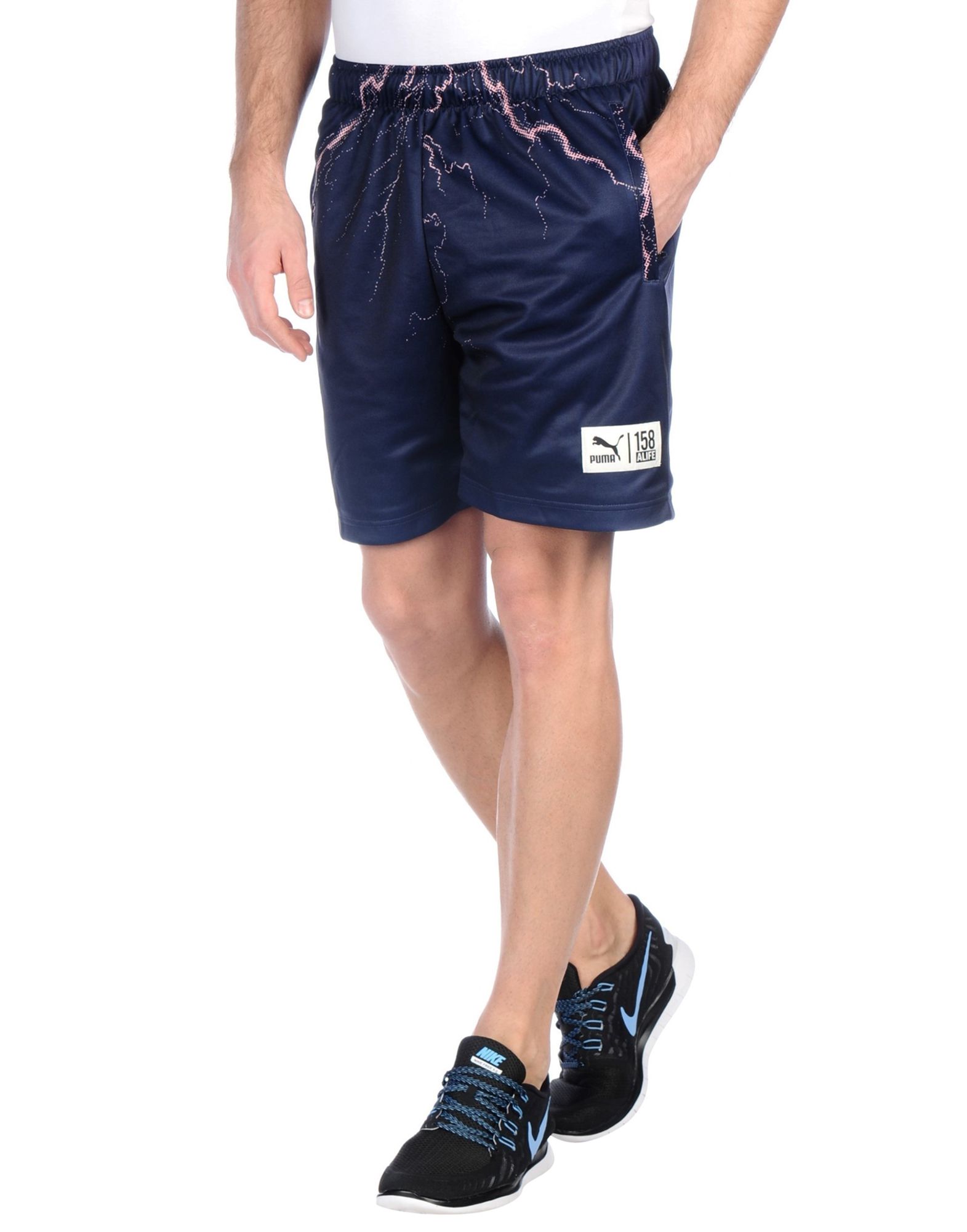 PUMA ALIFE Shorts & Bermudashorts Herren Nachtblau PUMA ALIFE Shorts & Bermudashorts Herren Nachtblau von PUMA ALIFE