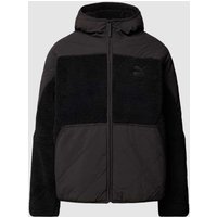 PUMA PERFORMANCE Sherpa Jacket mit Label-Patch Modell 'Classics Utility' in Black, Größe XL von PUMA PERFORMANCE