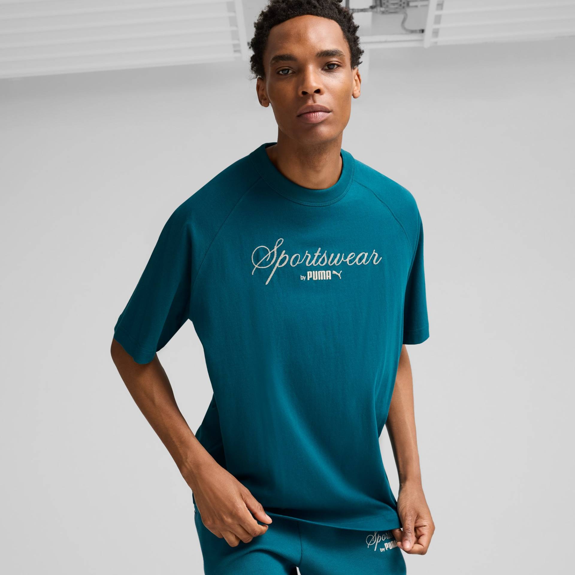 PUMA CLASSICS+ Oversized T-Shirt Herren, Grün, Größe: XXL, Kleidung von PUMA