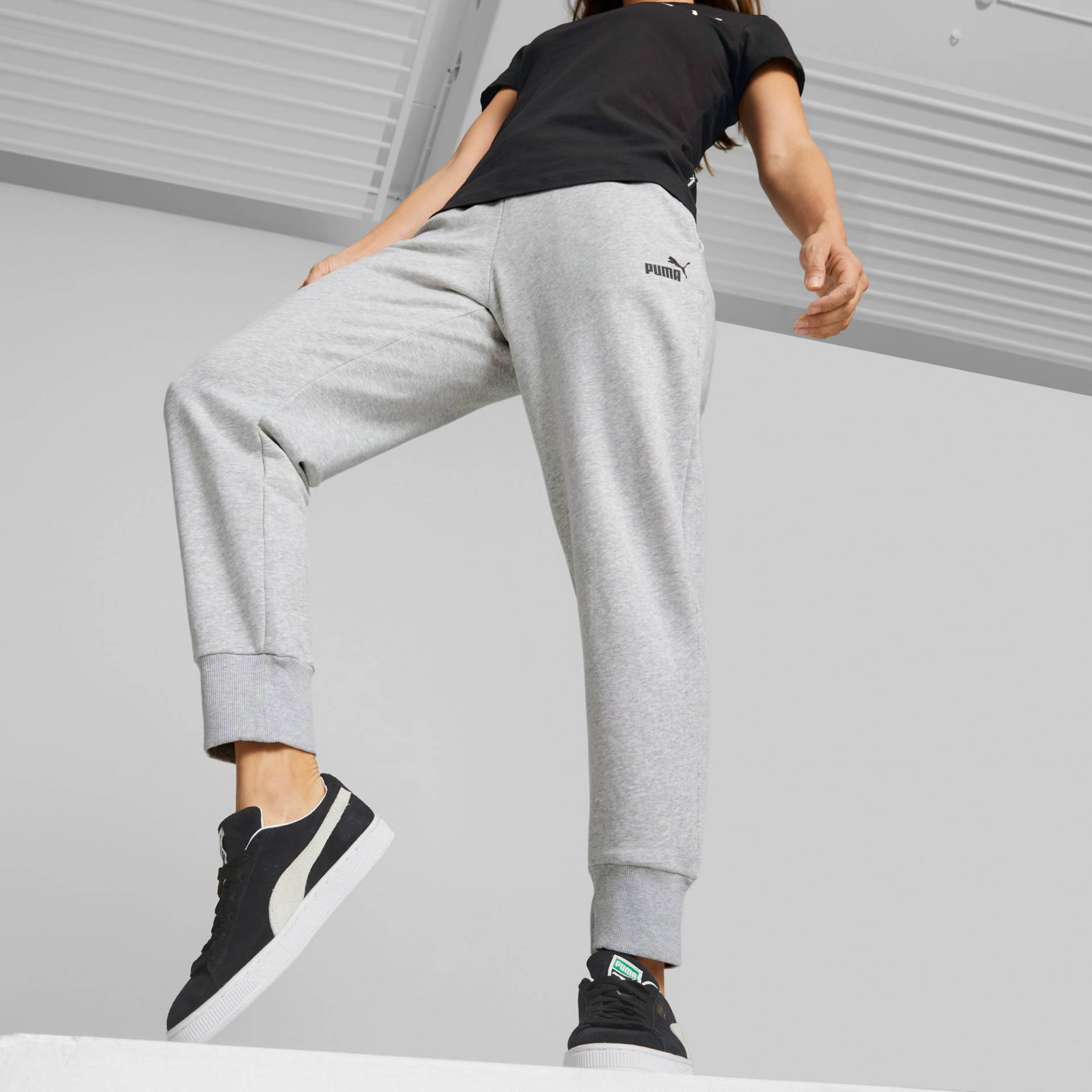 PUMA Essentials Jogginghose Damen, Mit Heide, Grau, Größe: M, Kleidung PUMA Essentials Jogginghose Damen, Mit Heide, Grau, Größe: M, Kleidung von PUMA
