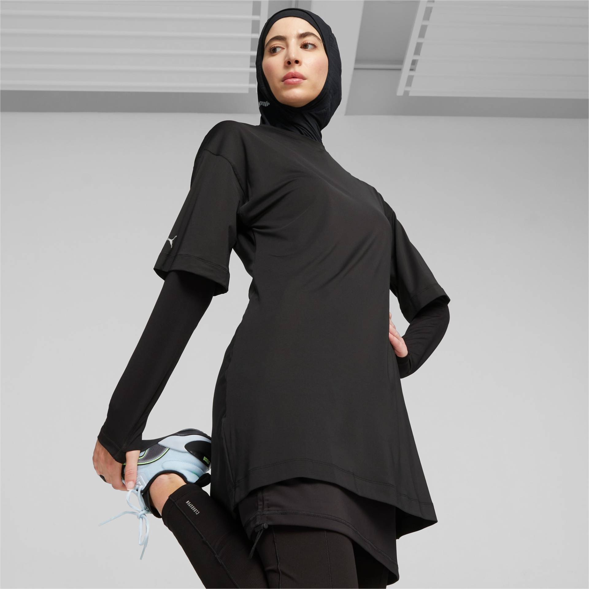 PUMA Modest Oversized Trainings-T-Shirt Damen, Schwarz, Größe: L, Kleidung von PUMA