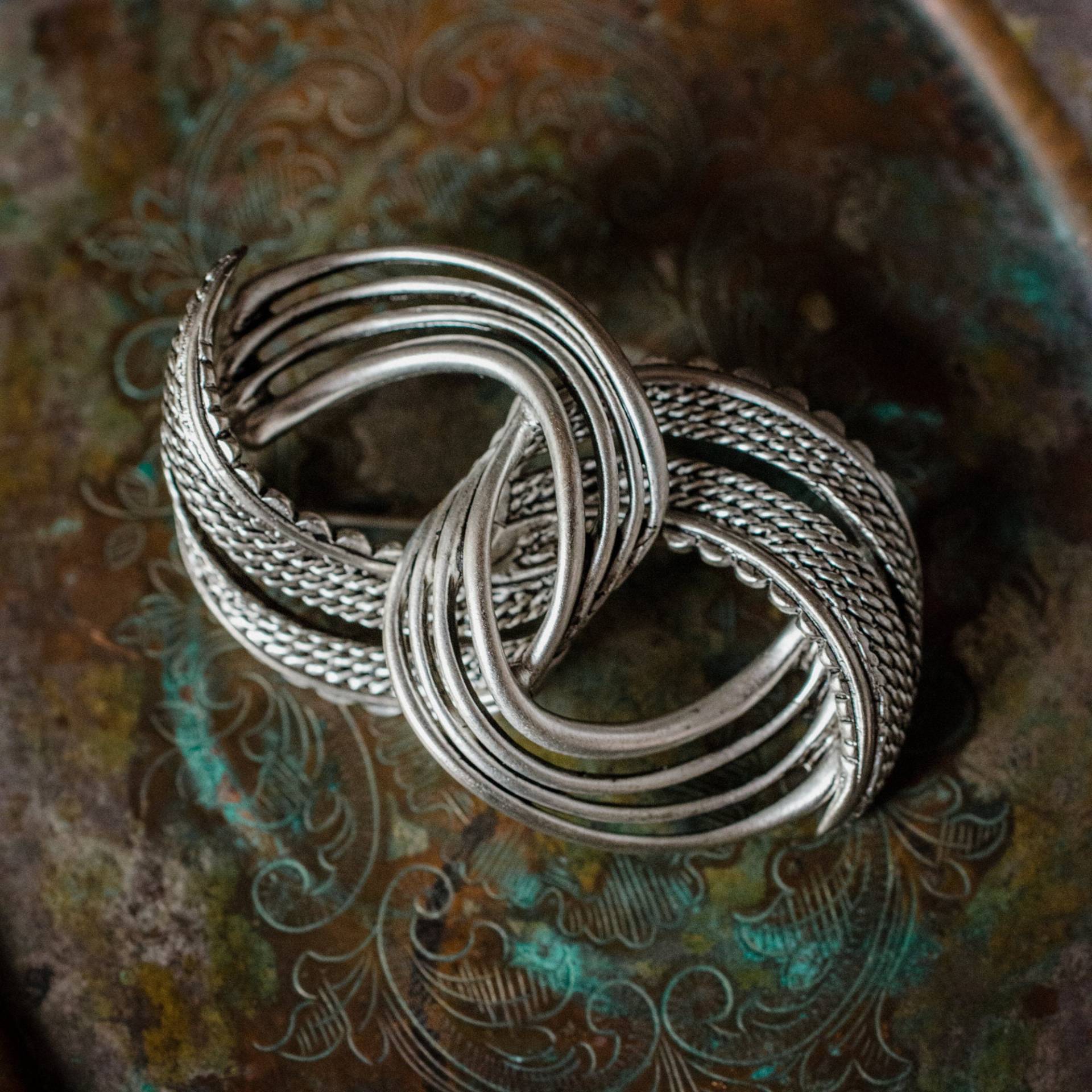 Oscar De La Renta Vintage Pin - Begrenzte Anzahl Nie Getragen Oscar De La Renta Vintage Pin - Begrenzte Anzahl Nie Getragen von PVDVintageJewelry