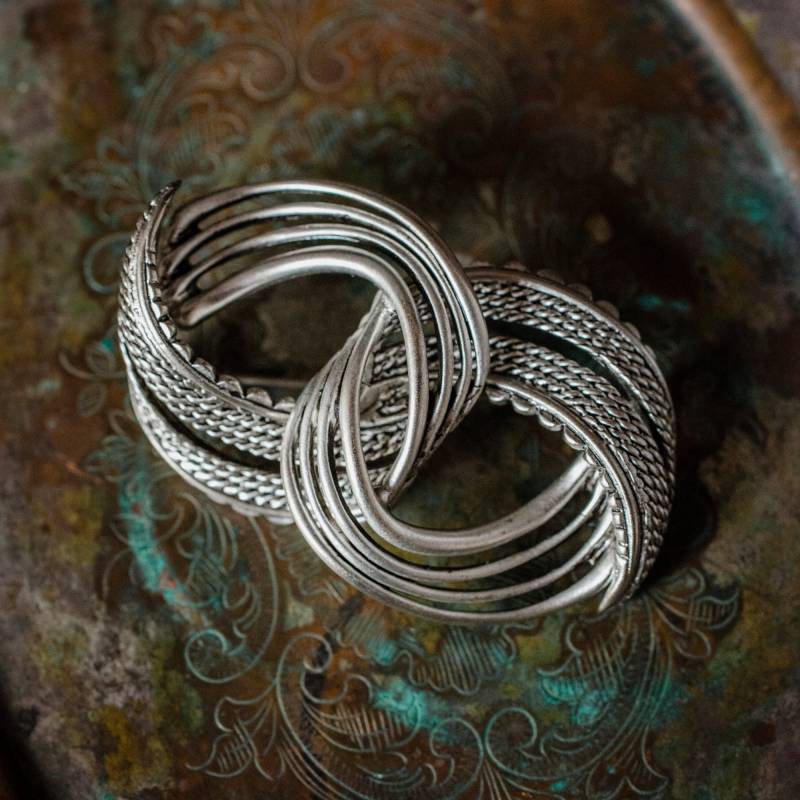 Oscar De La Renta Vintage Pin - Begrenzte Anzahl Nie Getragen von PVDVintageJewelry