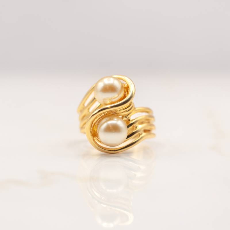 1970S Creme Perlenring 18K Vergoldet, Handgefertigt Antiker Stil Ringe Schmuck Für Frauen 1970S Creme Perlenring 18K Vergoldet, Handgefertigt Antiker Stil Ringe Schmuck Für Frauen von PVDVintageJewelry