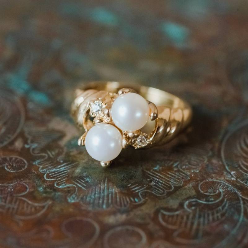 Vintage 750Er Goldring Mit Perle Swarovski Crystal Accent, Schmuck Der 1970Er Jahre Vintage 750Er Goldring Mit Perle Swarovski Crystal Accent, Schmuck Der 1970Er Jahre von PVDVintageJewelry