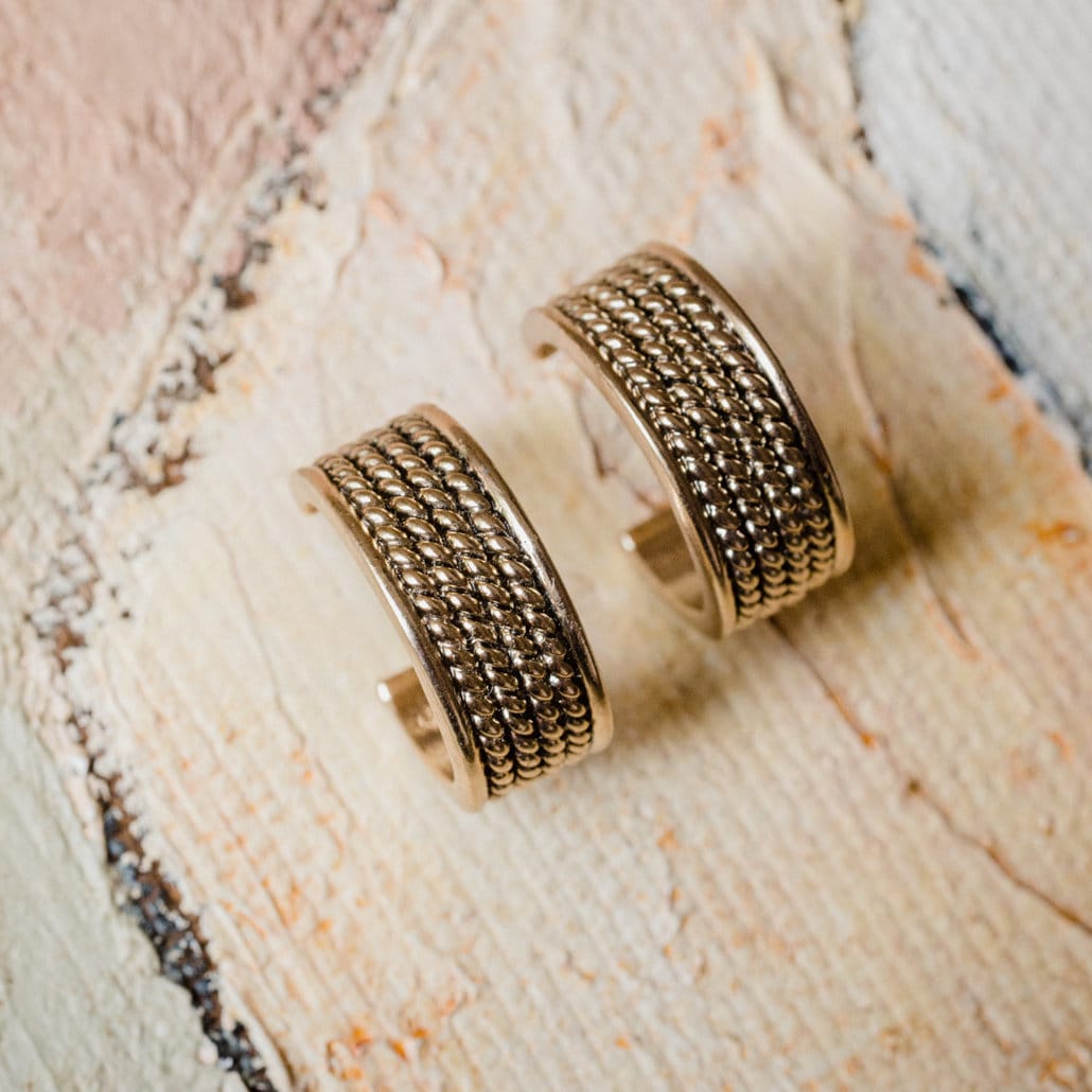 Vintage Oscar De La Renta Creolen Dickes Goldfarbenes Seil Design Vintage Oscar De La Renta Creolen Dickes Goldfarbenes Seil Design von PVDVintageJewelry