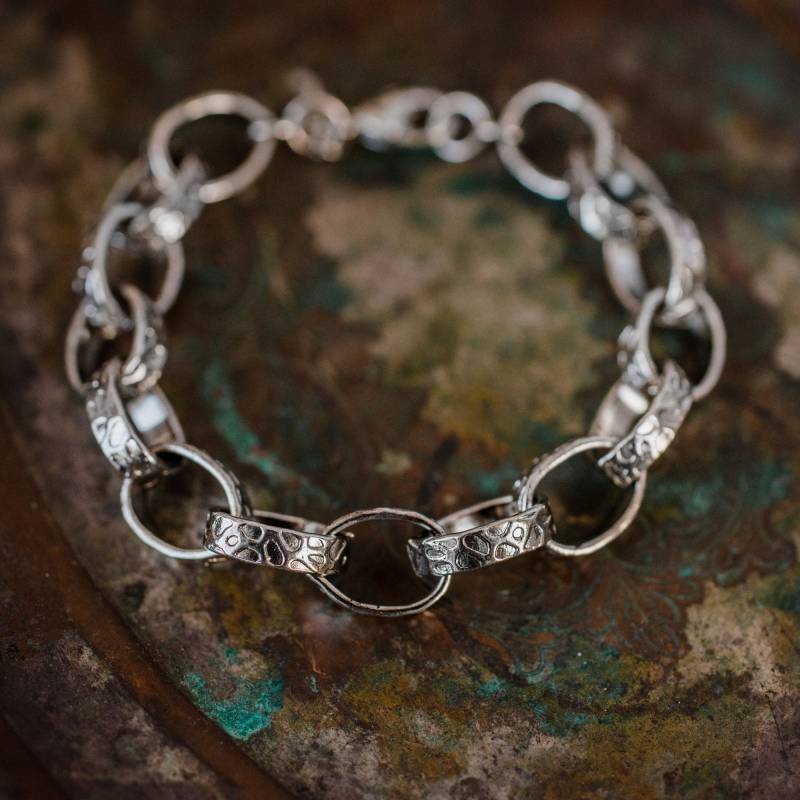 Vintage Oscar De La Renta Gestempelt Silberfarbenes 17, 8 cm Gliederarmband #os123 Vintage Oscar De La Renta Gestempelt Silberfarbenes 17, 8 cm Gliederarmband #os123 von PVDVintageJewelry