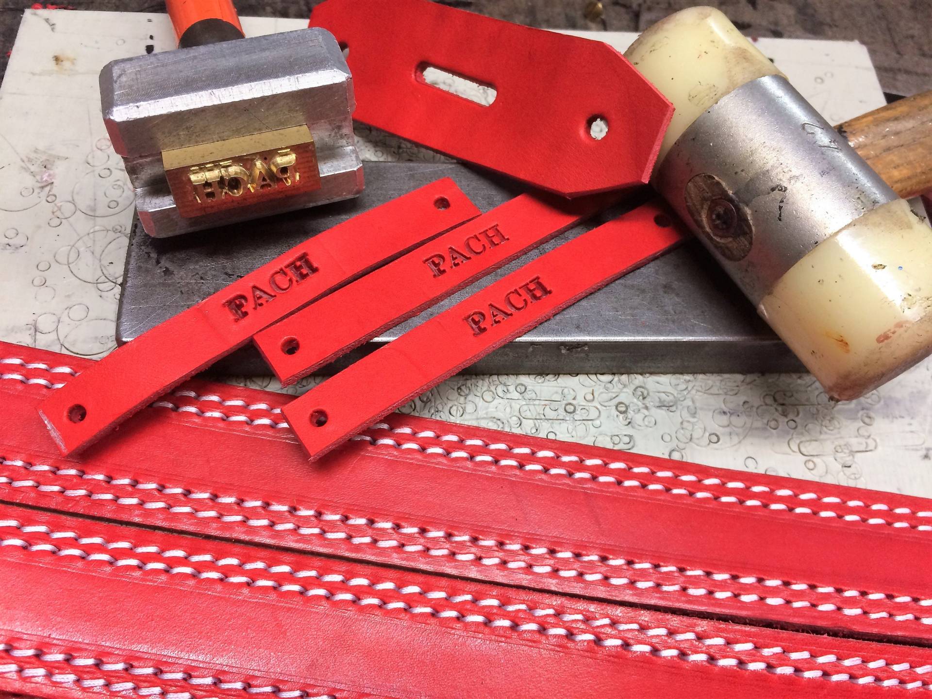 Herren Gürtel | Leder 3, 5/4 Mm. Handgefertigte Rote Abnehmbare Schnalle Und Drahtdurchmesser 1 Der Farbe, Die Sie Wollen Made in Italy von PachProduction