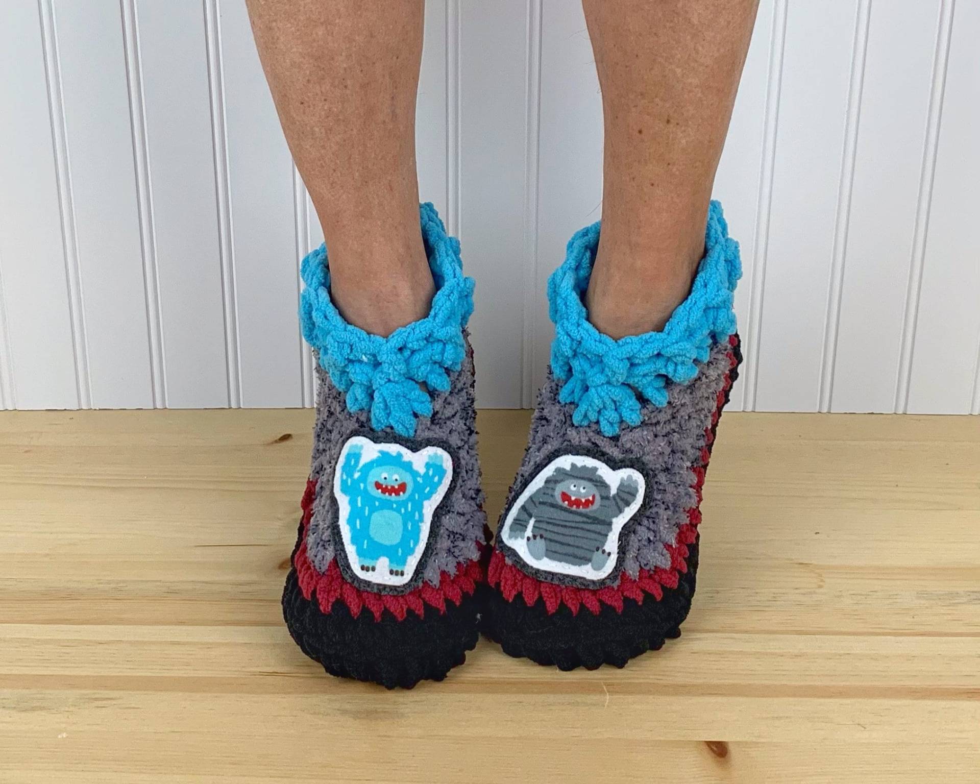 Kuschelige Squatch Hausschuhe - Gemütliche Graue Chenille Pantoffelsocken Hygge Gute Besserung Neurpathie Crps Fußschmerzlinderung Kuschelige Squatch Hausschuhe - Gemütliche Graue Chenille Pantoffelsocken Hygge Gute Besserung Neurpathie Crps Fußschmerzlinderung von PahhhsSlipperShop