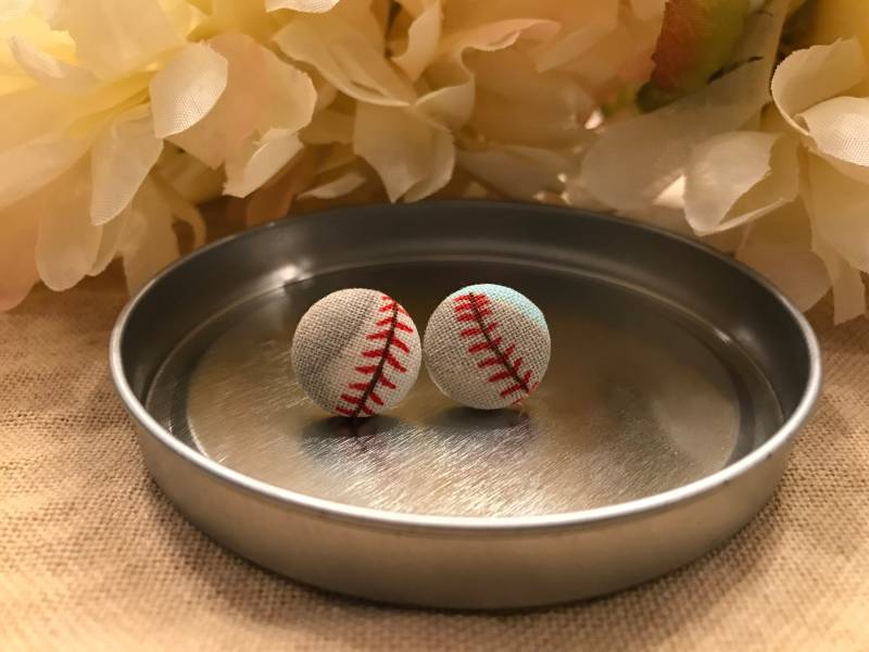 Ohrringe "Centerfield" Tuch Button Ohrringe/stoff Knopf Ohrringe von PaigesofGraceDesigns