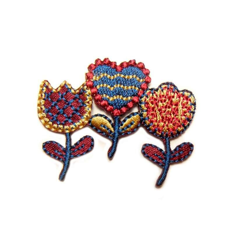 Bügelmotiv Blumen Ca. 3x4 cm Bügelmotiv Blumen Ca. 3x4 cm von PaillettenshopDE