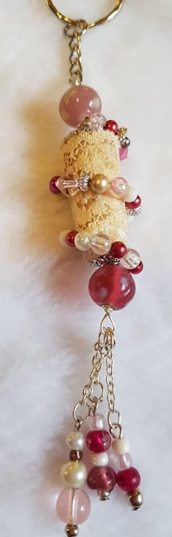 Handgemachter Boho Style Perlentasche Charm Versendet Nicht Nach Deutschland von PaintedRavenTextiles
