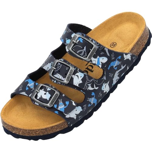 Palado Kinder Pantoletten Capri Print - Jungen Sandalen mit verstellbaren Riemen - bequeme Schuhe mit Sohle aus feinstem Veloursleder - Hausschuhe mit Natur Kork-Fußbett Dunkelblau Sharks EU34 von Palado