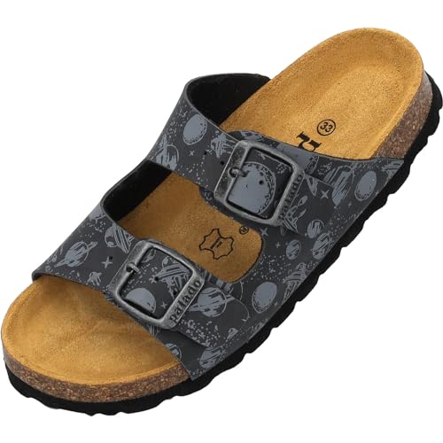 Palado Kinder Pantoletten Korfu Print - Jungen Sandalen mit verstellbaren Riemen - bequeme Schuhe mit Sohle aus feinstem Veloursleder - Hausschuhe mit Natur Kork-Fußbett Dunkelgrau Planets EU33 von Palado