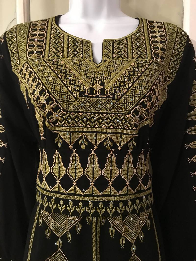 2-Teiliges Schwarzes Kleid/Abaya/Kaftan/Thobe Und Passender Gürtel Mit Wunderschöner Grüner Stickerei von PalestinianStitches