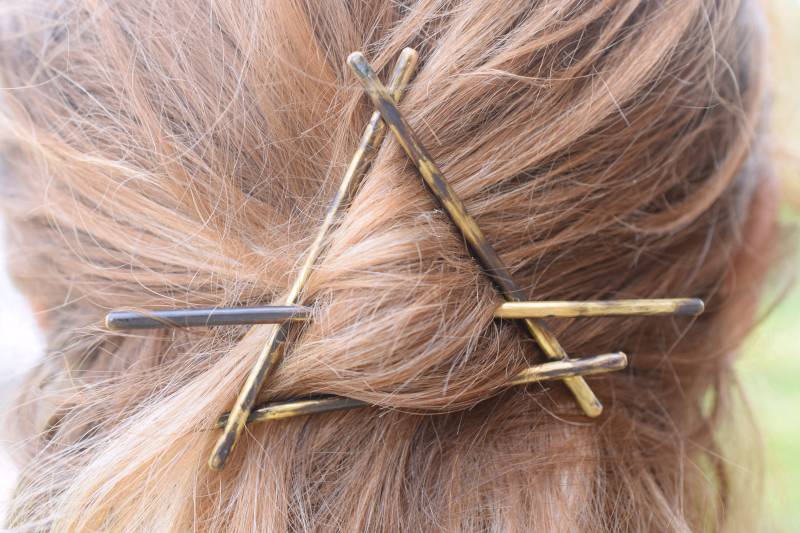 Rustikale Oxidierte Haarspange Aus Messing von PalidouCreation