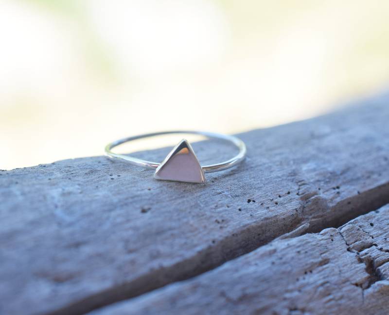 1 Mm Dreieck Sterling Silber Stapelring, Dünner Stapelring Mit Winzigem von PalidouCreations