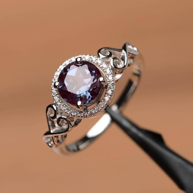 Alexandrit Ring Verlobungsring Rundschliff Juni Geburtsstein Edelstein von PalmaryJewelry
