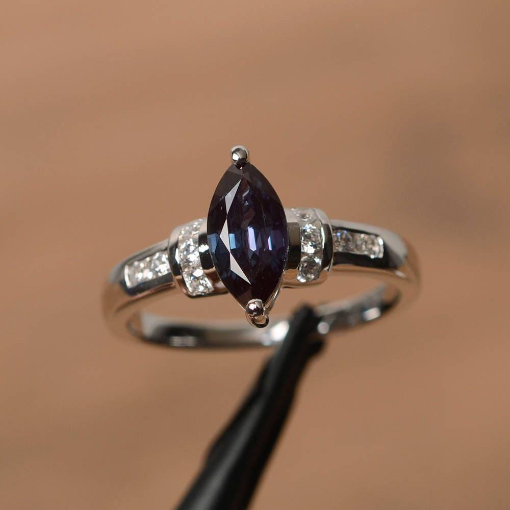Alexandrit Ring Versprechen Juni Geburtsstein Marquise Schliff Farbe Wechselnden Edelstein Sterling Silber von PalmaryJewelry