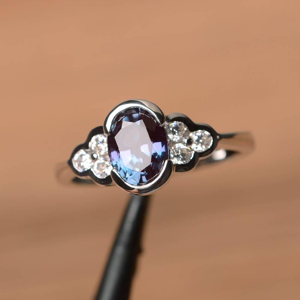 Alexandrit Verlobungsring Juni Geburtsstein Sterling Silber Farbe Wechselnde Ring von PalmaryJewelry
