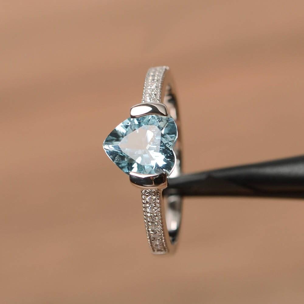 Aquamarin-Verlobungsring Natürlicher Aquamarinring März Geburtsstein Herz Geschnitten Blauer Edelstein Sterlingsilberring von PalmaryJewelry