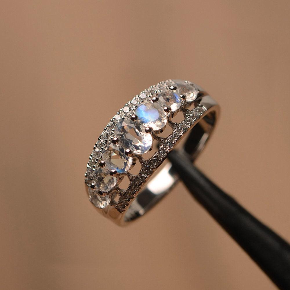 Blauer Mondstein Ring Ovale Multistein Sterling Silber Verlobungsring von PalmaryJewelry