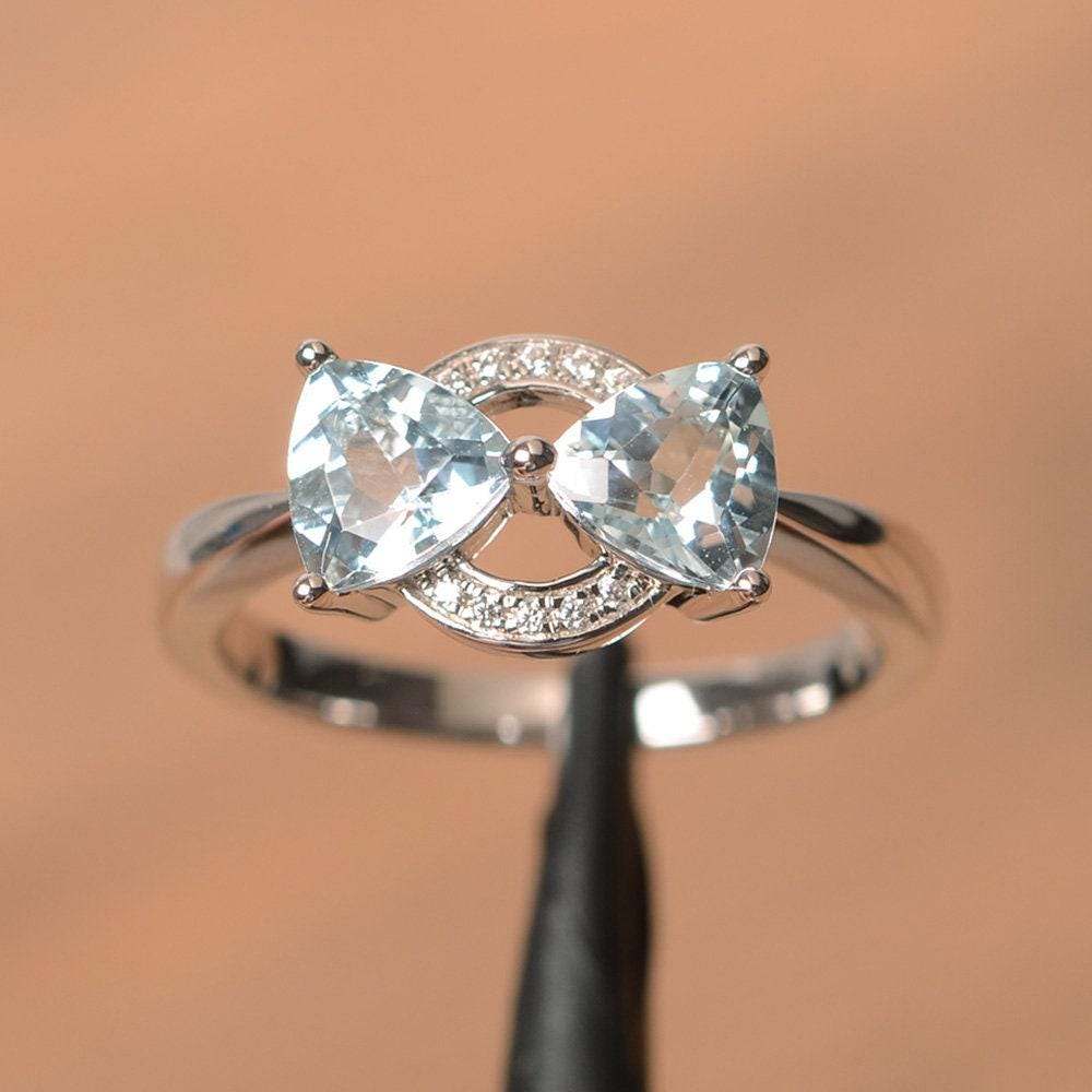 Echter Aquamarinring Versprechen Ehering Trillionschliff Sterlingsilberring Blauer Edelstein März Geburtssteinring von PalmaryJewelry