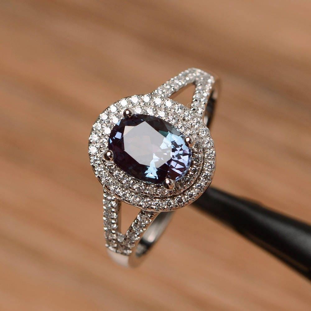 Halo Lab Alexandrit Ring Verlobungsring Juni Geburtsstein Sterling Silber Oval Geschnitten Edelstein von PalmaryJewelry