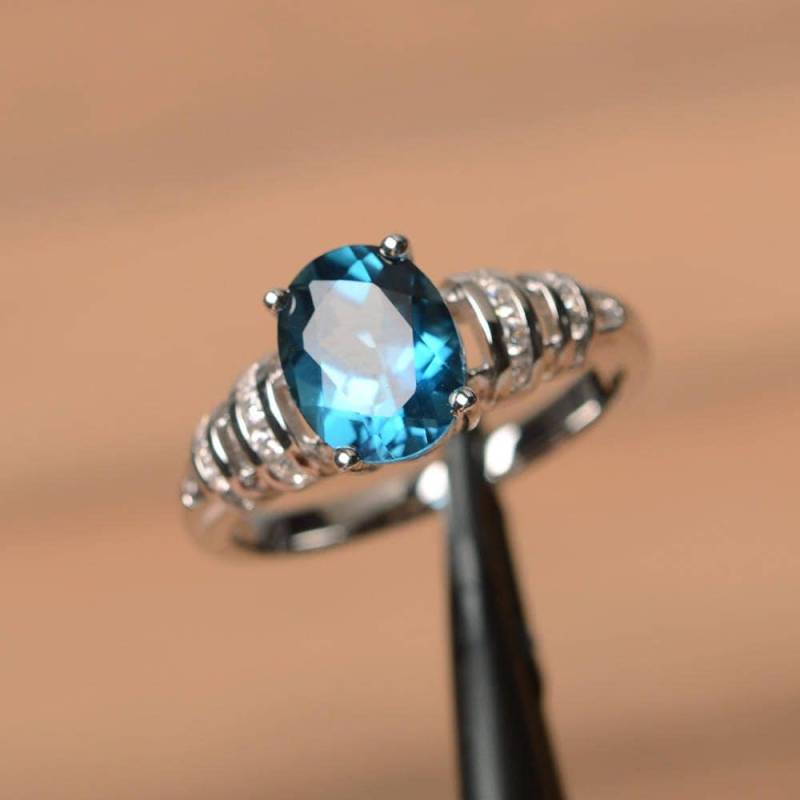 London Blauer Topas Versprechen Ring Oval Geschnitten Sterling Silber Einzigartigen November Geburtsstein von PalmaryJewelry
