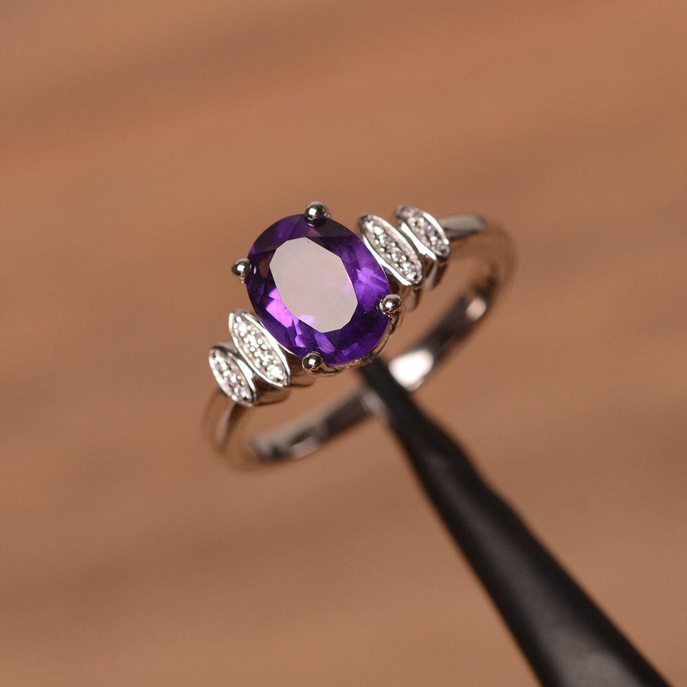 Natürliche Amethyst Ring Sterling Silber Ehering Oval Geschnitten Edelstein Februar Geburtsstein von PalmaryJewelry