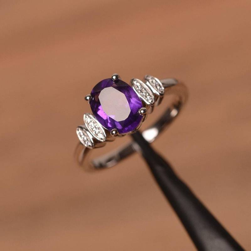 Natürliche Amethyst Ring Sterling Silber Ehering Oval Geschnitten Edelstein Februar Geburtsstein von PalmaryJewelry