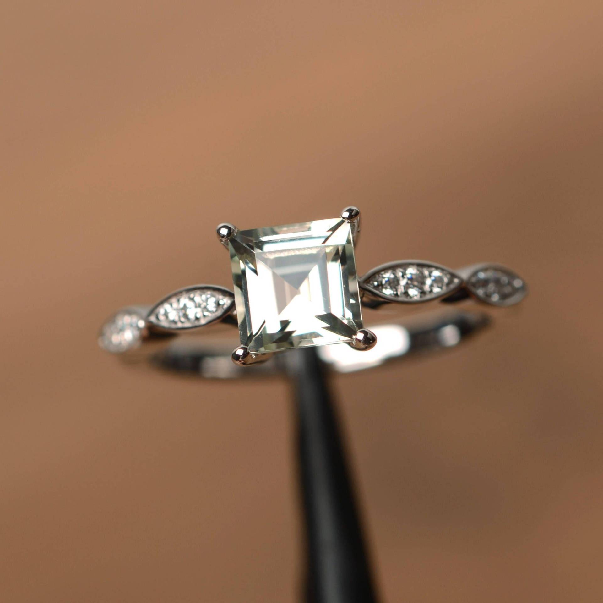 Natürliche Grüne Amethyst Ringe Eheringe Sterling Silber Quadratisch Geschnitten Grünen Stein von PalmaryJewelry