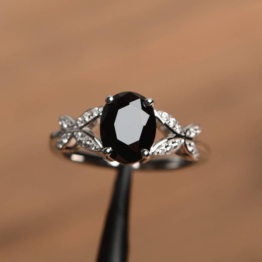 Natürliche Schwarze Spinell Ring Oval Geschliffenen Schwarzen Edelstein Sterling Silber Ehering von PalmaryJewelry