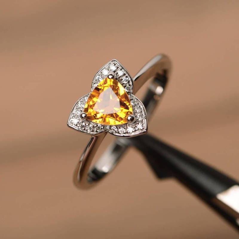 Natürlichen Citrin Ring Versprechen Ehering Trillion Schnitt Sterling Silber November Birthstone Gelben Edelstein von PalmaryJewelry