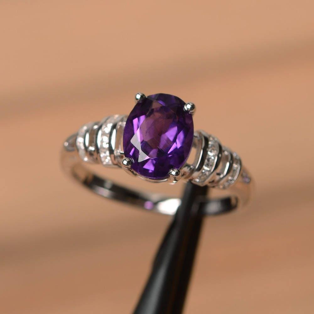 Natürlicher Amethyst Ring Februar Geburtsstein Oval Geschnitten Lila Edelsteine Sterling Silber Jubiläum von PalmaryJewelry