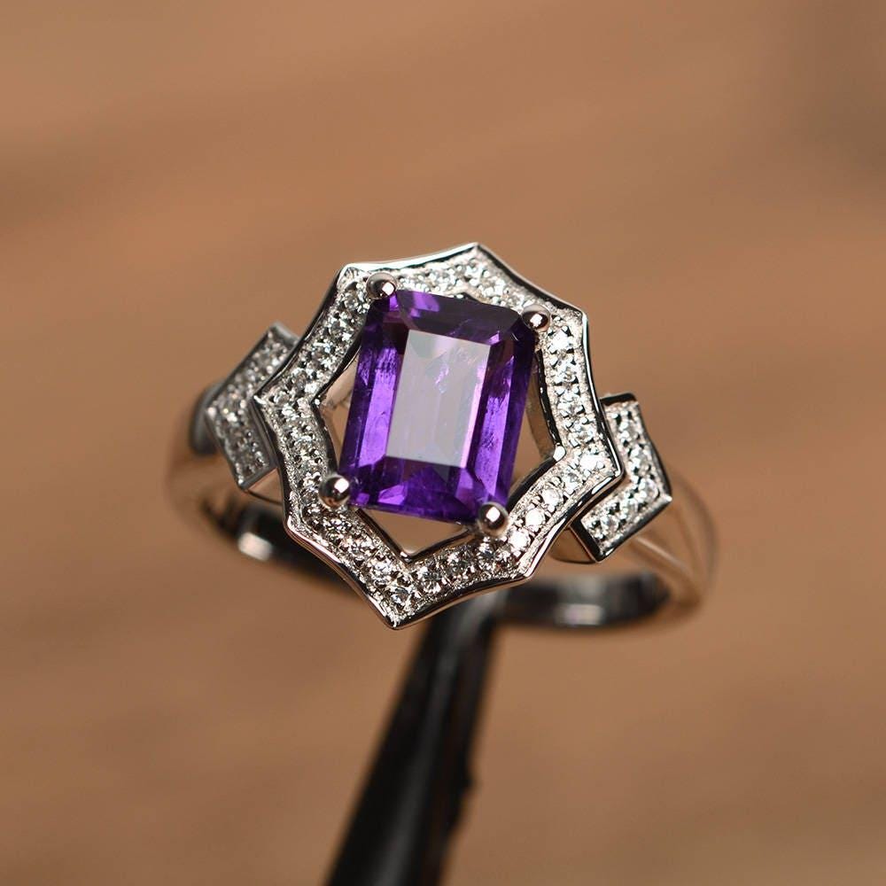 Natürlicher Amethyst Ring Februar Geburtsstein Smaragdschliff Lila Edelstein Sterling Silber Verlobungsring von PalmaryJewelry