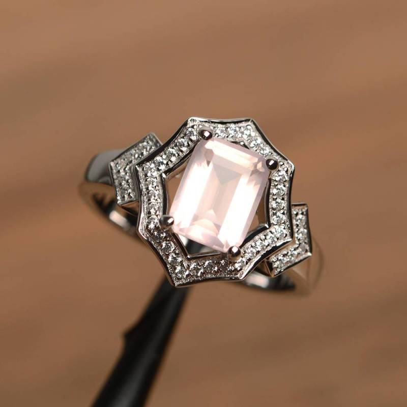 Natürlicher Rosa Quarz Ring Smaragdschliff Edelstein Sterling Silber Ehering von PalmaryJewelry