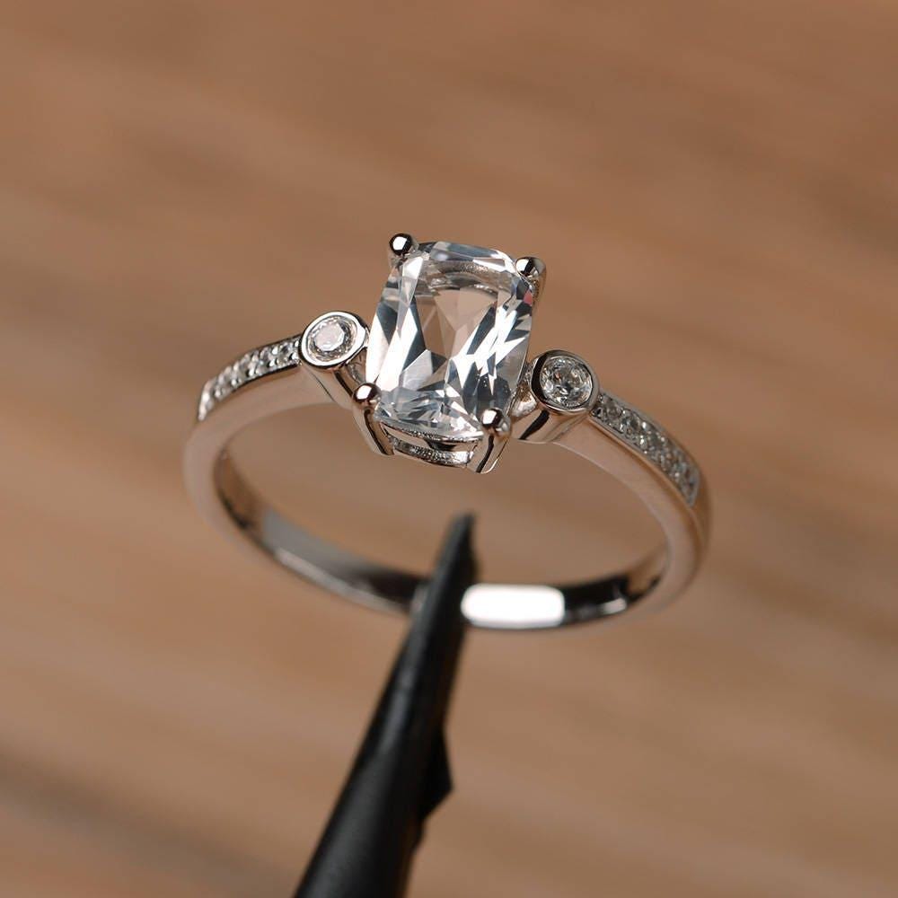 Natürlicher Weißer Topas Ring Verlobung Ehering Kissenschliff Massiver Sterling Silber von PalmaryJewelry
